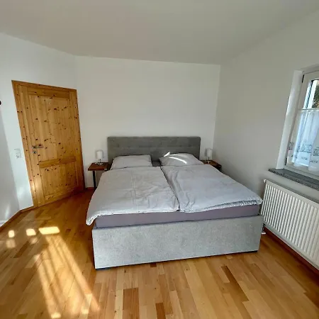 Bergperle Am Lindberg * Perlesreut